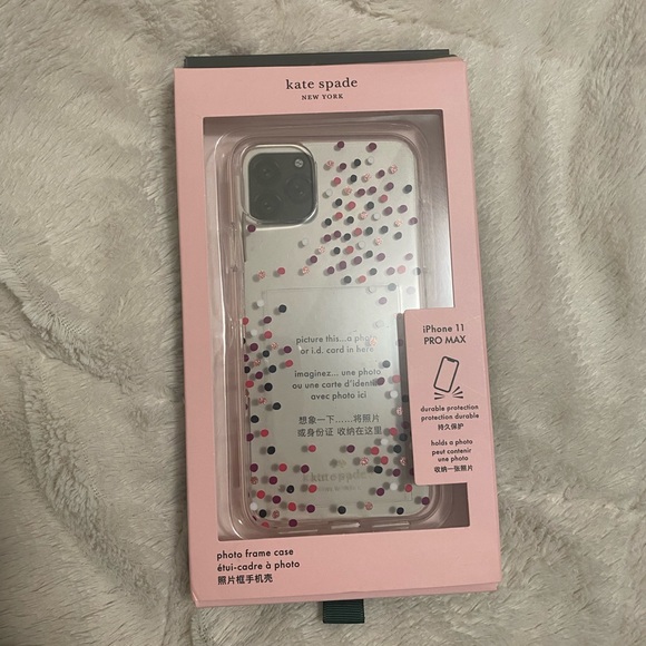 Kate Spade Phone Case- iPhone 11 Pro Max - Picture 1 of 5